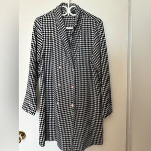 SHEIN Black and White Houndstooth Blazer